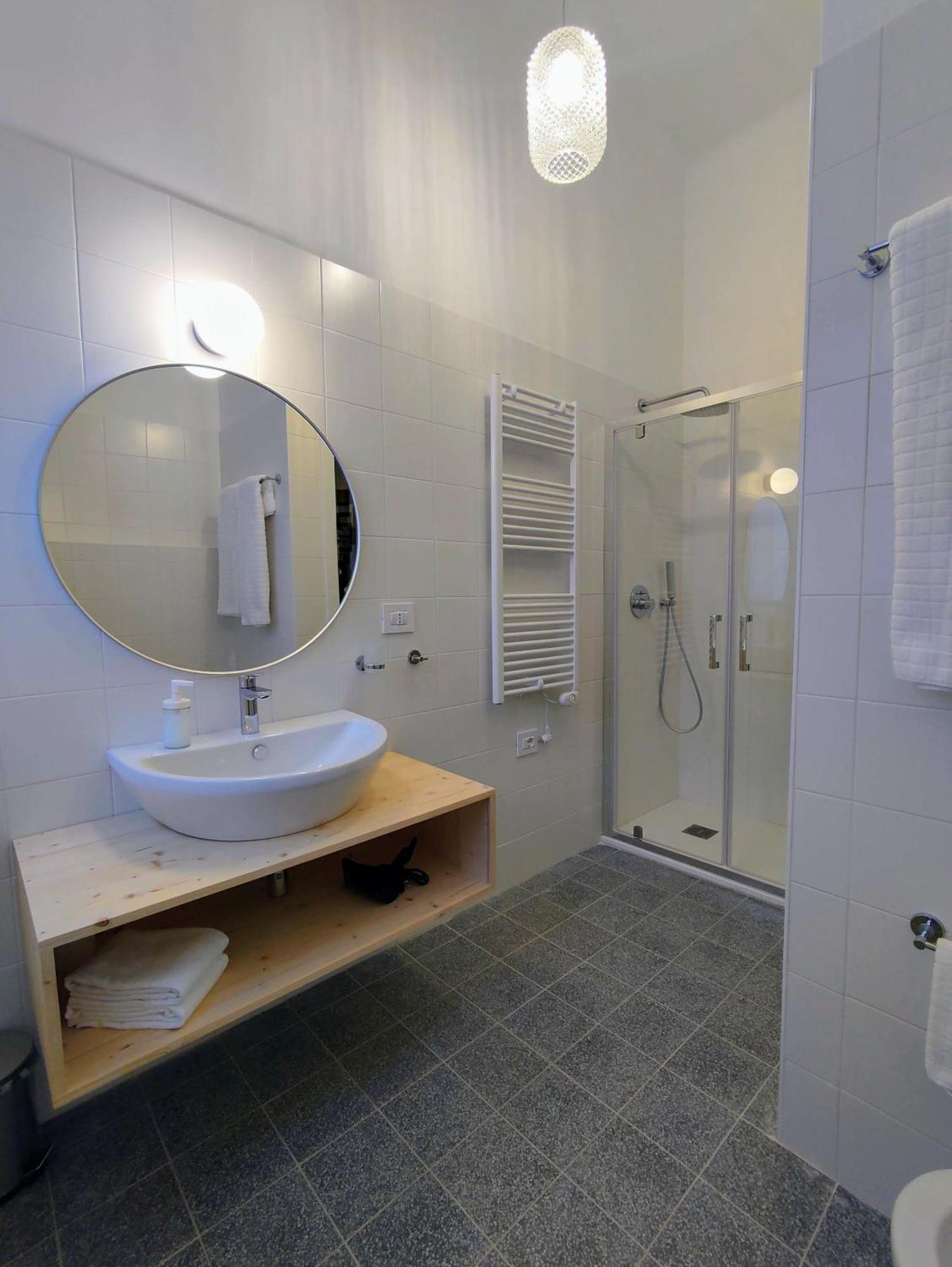 Lostabile Guesthouse & Coworking Μπάρι Εξωτερικό φωτογραφία