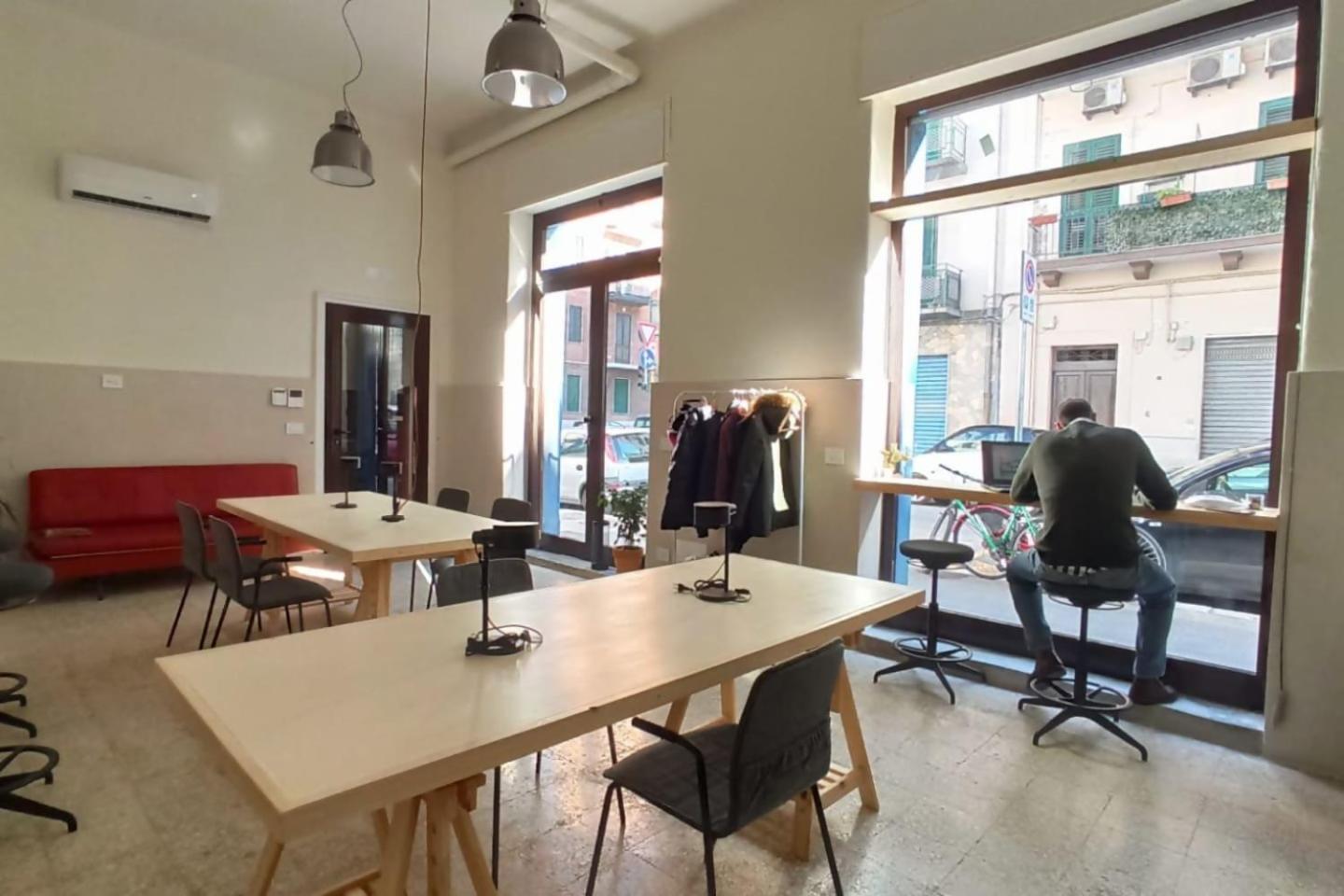 Lostabile Guesthouse & Coworking Μπάρι Εξωτερικό φωτογραφία
